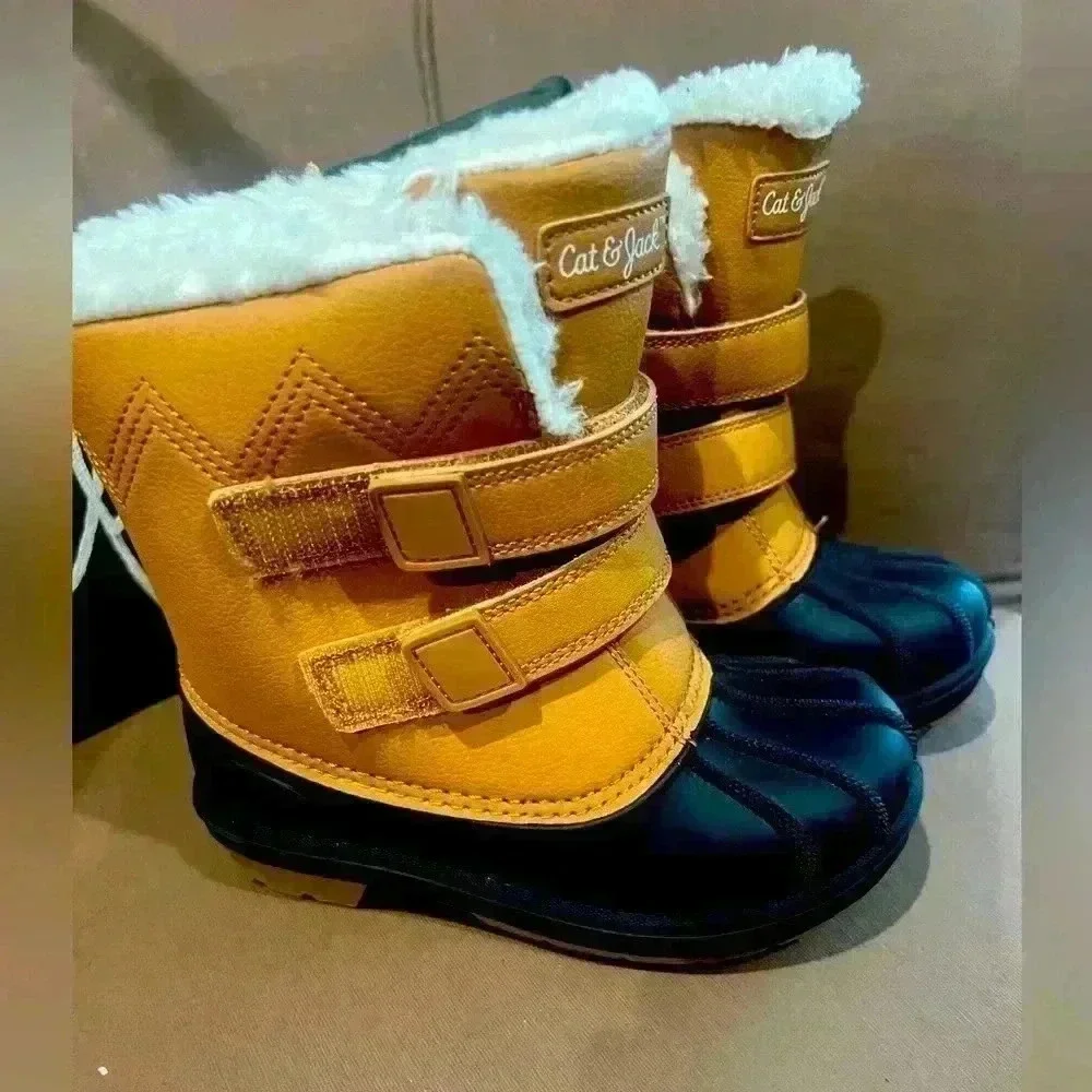 Cat & Jack Toddler Denver Waterproof Snow Boots Brown/Black Size 11
